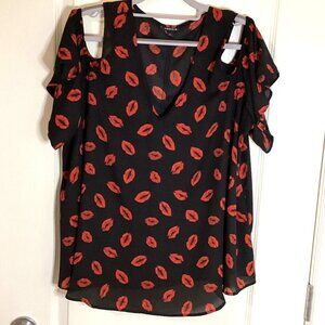 Torrid Women's Black Semi Sheer Cold Shoulder Top Blouse Red Lips Size 0